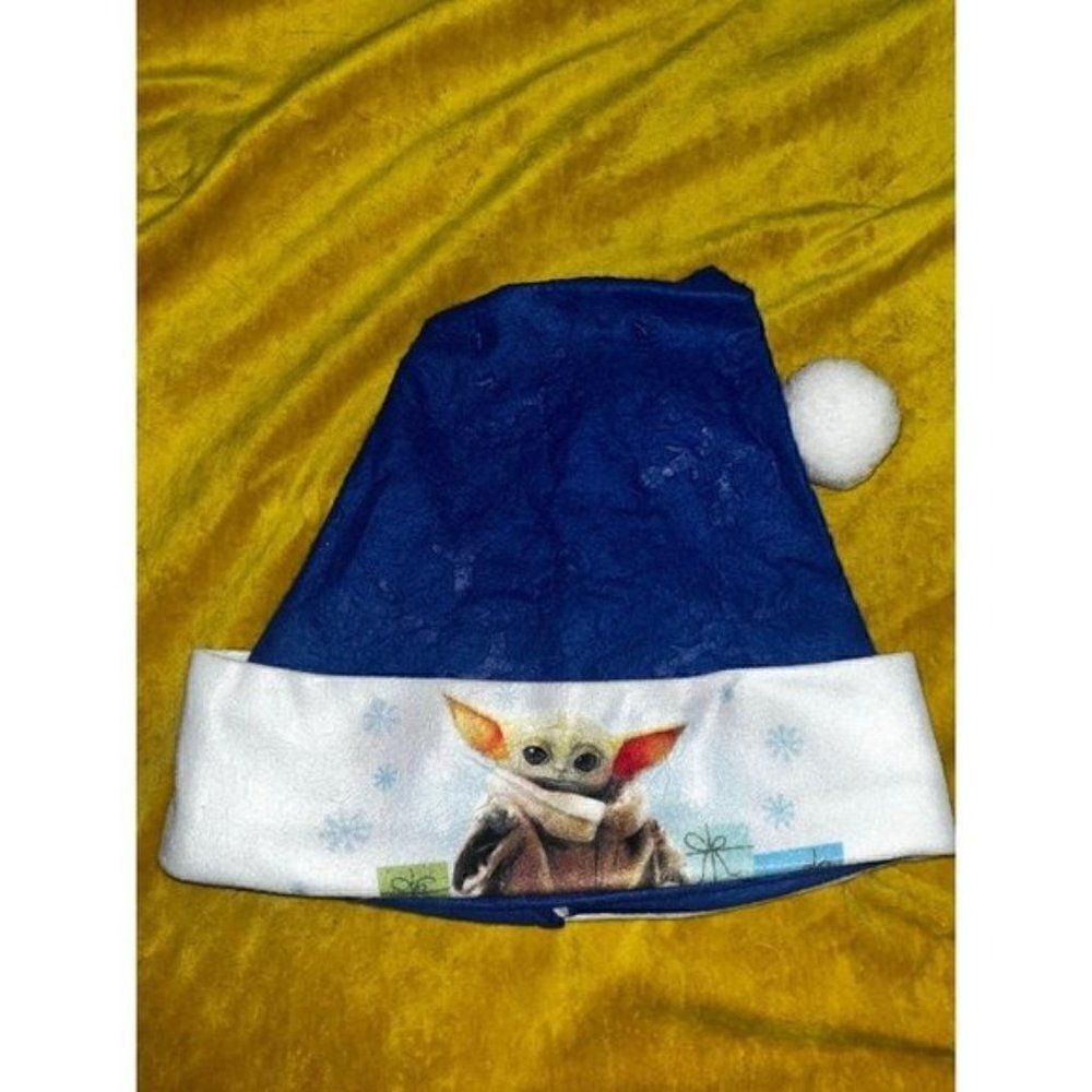 Mandalorian Grogu Santa Hat